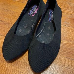 Sketchers memory foam flats similar to Rothy’s
